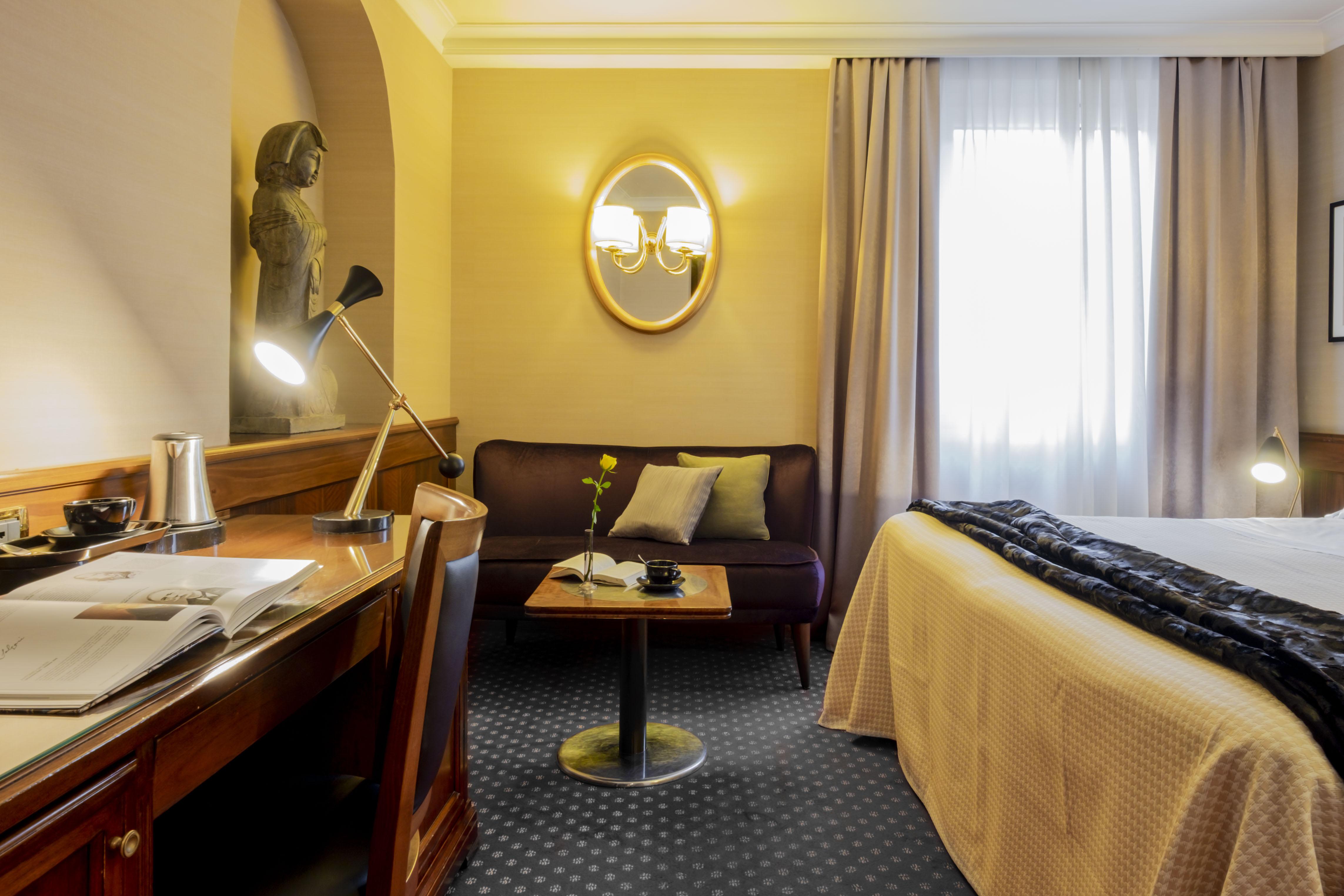 Hotel Accademia Verona Bagian luar foto