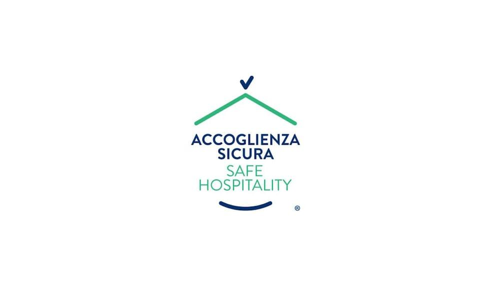 Hotel Accademia Verona Bagian luar foto