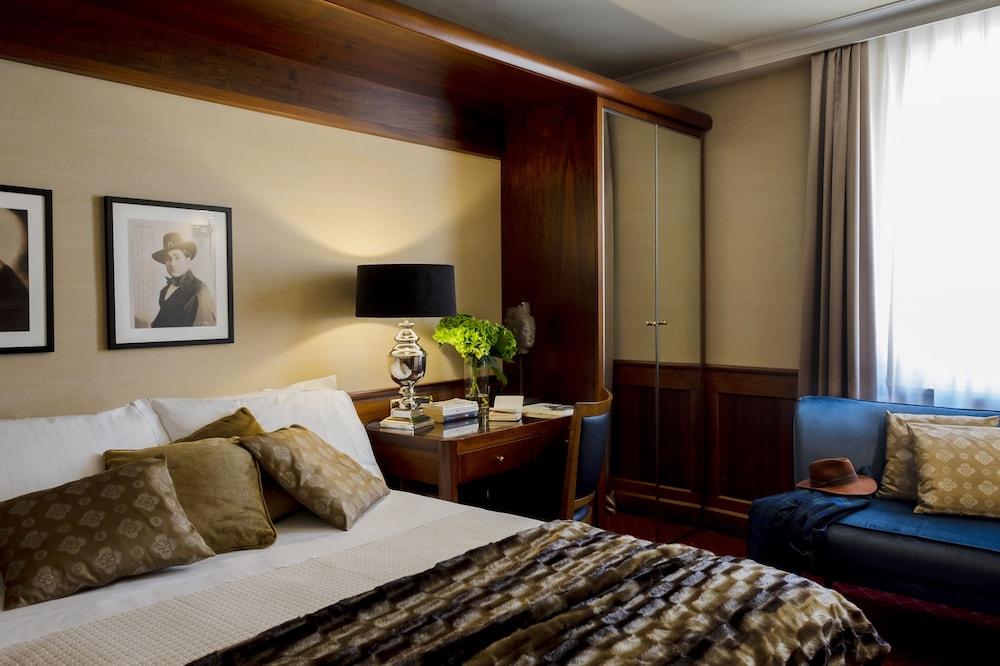 Hotel Accademia Verona Bagian luar foto