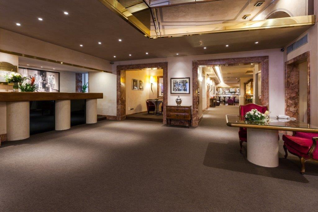 Hotel Accademia Verona Bagian luar foto